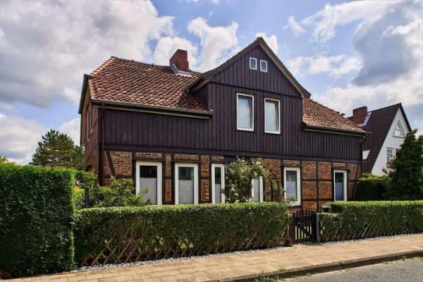 Immobilie in Celle - Dreifamilienhaus in bevorzugter Wohnlage von Celle-Westercelle 
Sackgassenlage  - Bild 1