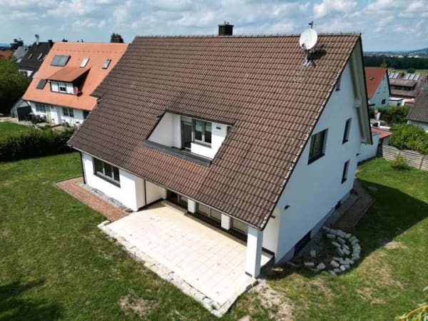Immobilie in Kalchreuth - +++TOP RENOVIERTES EINFAMILIENHAUS MIT GROSSEM GARTEN IN HERRLICHER ORTSRANDLAGE IN KALCHREUTH+++ - Bild 2