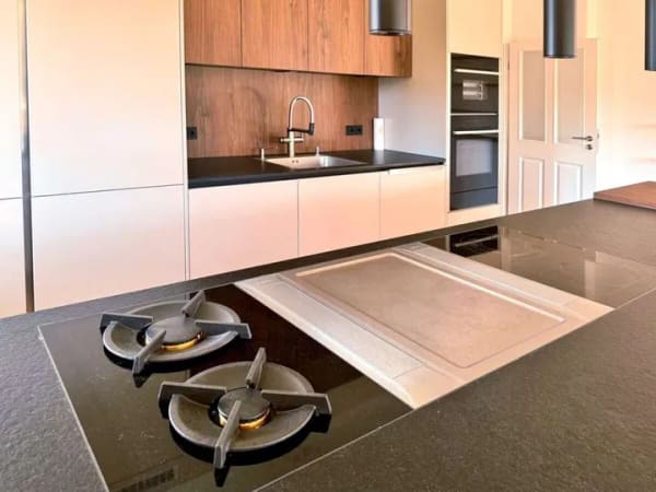 Immobilie in Kalchreuth - +++TOP RENOVIERTES EINFAMILIENHAUS MIT GROSSEM GARTEN IN HERRLICHER ORTSRANDLAGE IN KALCHREUTH+++ - Bild 4