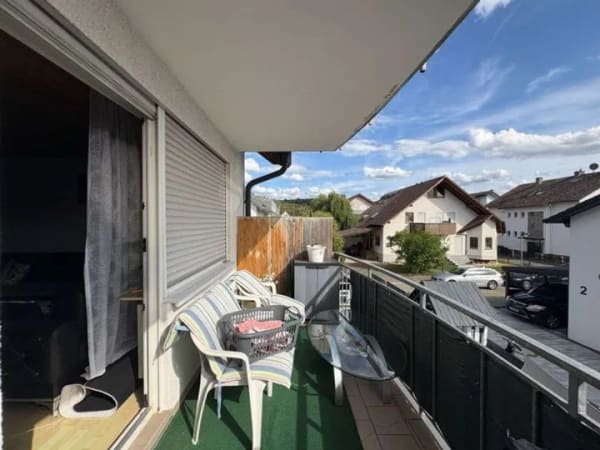 Immobilie in Breisach am Rhein - Kapitalanlage mit Perspektive: Helle 4-Zimmer-Wohnung mit Südbalkon
 - Bild 1