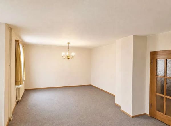 Immobilie in Rottenburg a. d. Laaber - Historische Stadtvilla auf großem Grundstück direkt in Rottenburg! - Bild 2