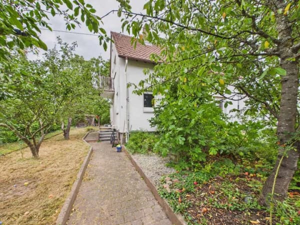 Immobilie in Altenbamberg - Einfamilienhaus mit Garten, Garage und großzügigem Wohnbereich in Norheim - Bild 1