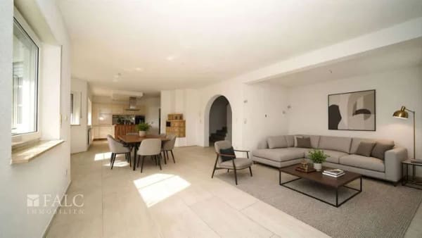 Immobilie in Gundelsheim - Großzügiges Zuhause mit besonderem Raumgefühl und viel Privatsphäre - FALC Immobilien - Bild 4