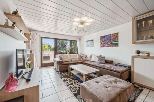 Immobilie in Abstatt - Gepflegtes Wohnen mit Naturblick – 3,5 Zimmer, Balkon, Garten und Garage - Bild 0