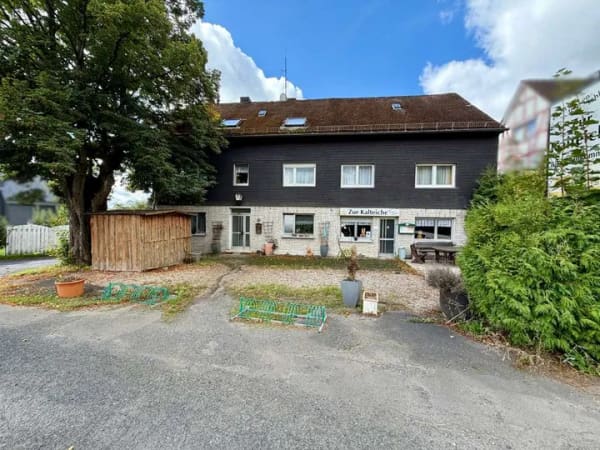 Immobilie in Haiger - Vielseitiges Wohn- und Geschäftshaus mit Gastronomie, Fremdenzimmern und großzügigem Grundstück - Bild 0