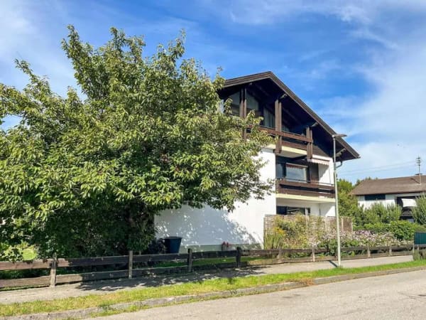 Immobilie in Bernau am Chiemsee - Attraktive kleine Wohnung in ruhiger Lage! - Bild 2