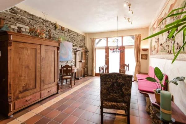 Immobilie in Alflen - Mehrgenerationenhaus mit Einliegerwohnung und altem Bauernhaus als Ausbaureserve - Bild 1