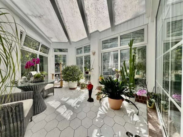 Immobilie in Gransee - Wohnen, Arbeiten & Freiraum – gepflegtes Architektenhaus mit großer Werkstatt in Gransee - Bild 0