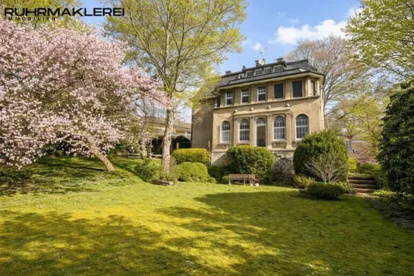 Immobilie in Wetter (Ruhr) - Außergewöhnliches Immobilienensemble mit charaktervoller Villa und ehem. Chauffeurhaus in Wengern! - Bild 1