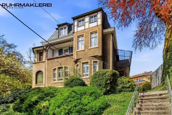 Immobilie in Wetter (Ruhr) - Außergewöhnliches Immobilienensemble mit charaktervoller Villa und ehem. Chauffeurhaus in Wengern! - Bild 4