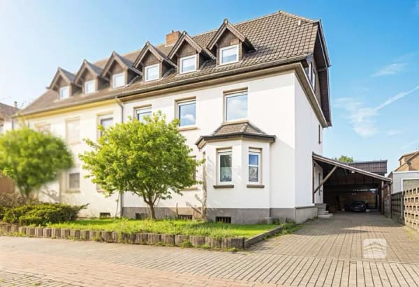 Immobilie in Geilenkirchen - REIMANN&WOLFF Geilenkirchen-Stadt: „Ansprechendes Stadthaus mit Einliegerwohnung." - Bild 1