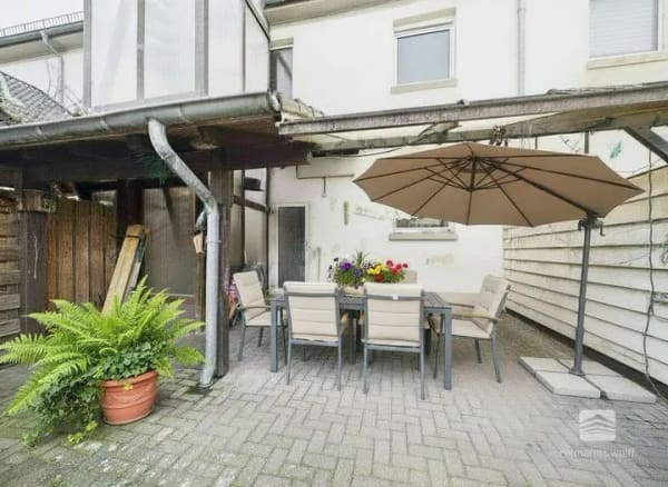 Immobilie in Geilenkirchen - REIMANN&WOLFF Geilenkirchen-Stadt: „Ansprechendes Stadthaus mit Einliegerwohnung." - Bild 3