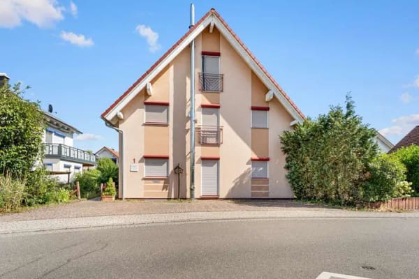 Immobilie in Vörstetten - Freistehendes Wohn- und Praxishaus mit Erdwärme und 
Effizienzklasse A+ in Vörstetten - Bild 0