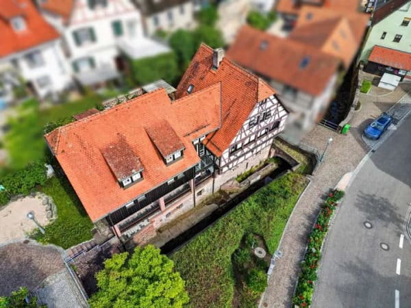 Immobilie in Gernsbach - Selbstnutzer aufgepasst: 3-Zimmer-Wohnung im 1. OG – inkl. Balkon - Bild 2