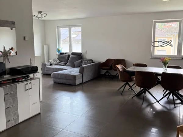 Immobilie in Herbolzheim - Moderne 5,5 Zimmer-Maisonettewohnung mit 150 m² in ruhiger Lage in Herbolzheim - Bild 2