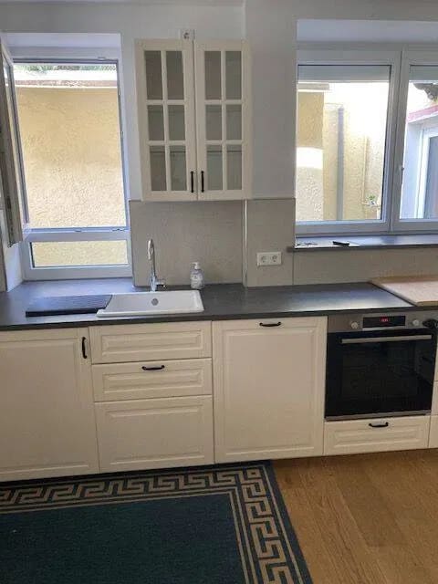 Immobilie in Zell am Main - Großzügiges Zweifamilienhaus in Zell am Main – renoviert, vielseitig nutzbar  - Bild 2