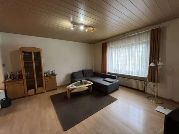 Immobilie in Reichelsheim (Odenwald) - Die ganze Familie unter einem Dach - Charmantes EFH sucht neue Besitzer - Bild 2