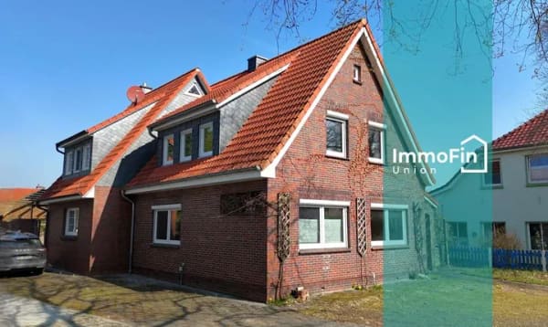 Immobilie in Zetel - Viel Platz für Familie & Ideen – Wohnhaus mit großem Grundstück und Baupotenzial - Bild 0