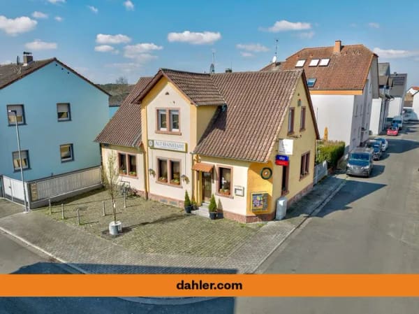 Immobilie in Hainburg - Traditionsgaststätte mit Biergarten und separatem Wohnbereich - Bild 0