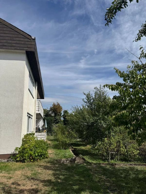 Immobilie in Unterkirnach - Wohnhaus mit drei Wohneinheiten und zahlreichen Möglichkeiten in sonniger Lage von Unterkirnach - Bild 3