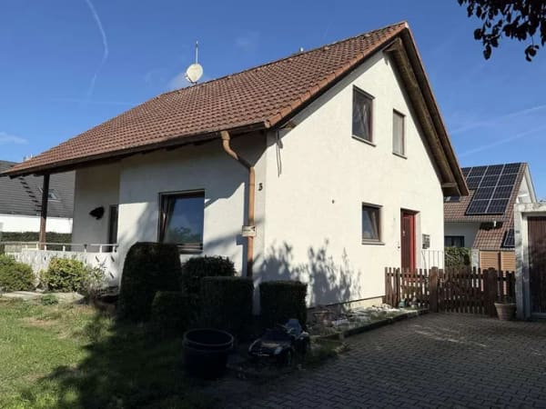 Immobilie in Altheim (Alb) - Familienfreundliches Haus in ruhiger Wohnlage von Altheim - Bild 0