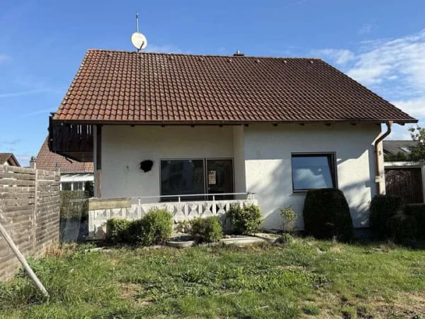 Immobilie in Altheim (Alb) - Familienfreundliches Haus in ruhiger Wohnlage von Altheim - Bild 2