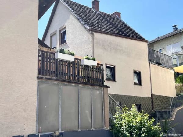 Immobilie in Kiedrich - Interessante Immobilie mit zwei separaten Wohneinheiten (Vorder- und Hinterhaus) in Kiedrich zu verk - Bild 2