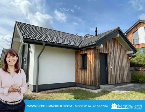 Immobilie in Mistelgau - Charmanter Bungalow im Feriendorf Obernsees mit grandiosem Ausblick - Bild 0