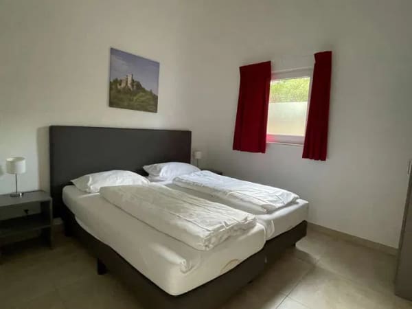 Immobilie in Mistelgau - Charmanter Bungalow im Feriendorf Obernsees mit grandiosem Ausblick - Bild 4