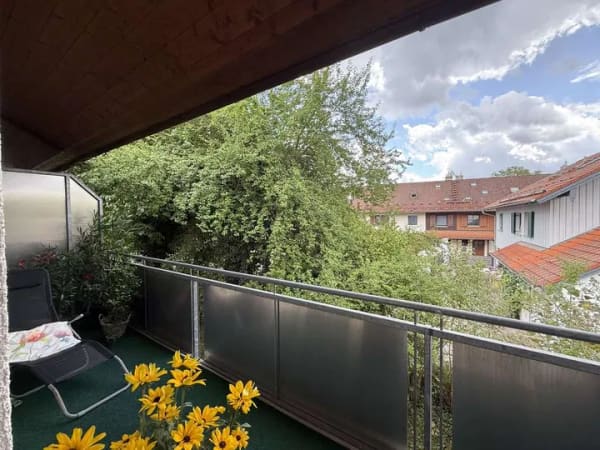 Immobilie in Aying - Ländlich und doch nah an München-  im  Süden mit S-Bahn-Anschluss S5: 4-Zi.-Wohnung m. großem Balkon - Bild 0