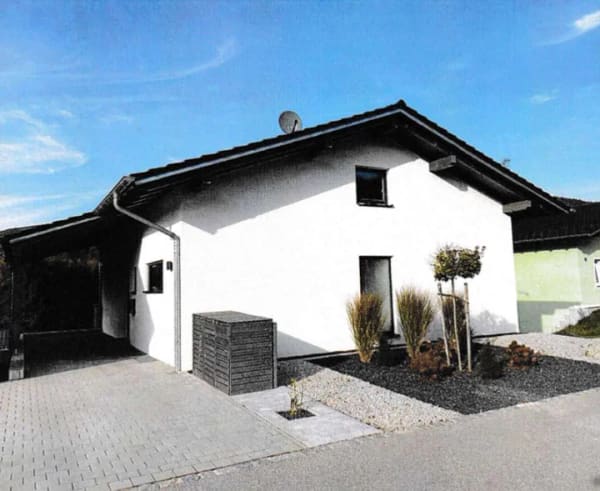 Immobilie in Hohenwarth - Wohnen mit Charakter: Modernes, exklusives Einfamilienhaus KfW 55 in Hohenwarth - Bild 0