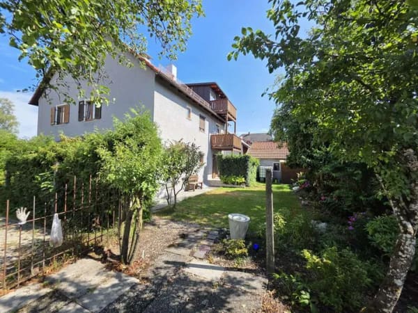 Immobilie in Gars am Inn - Keine Maklergebühren!! Vollvermietetes 3-Parteien-Haus in Gars am Inn - Bild 1