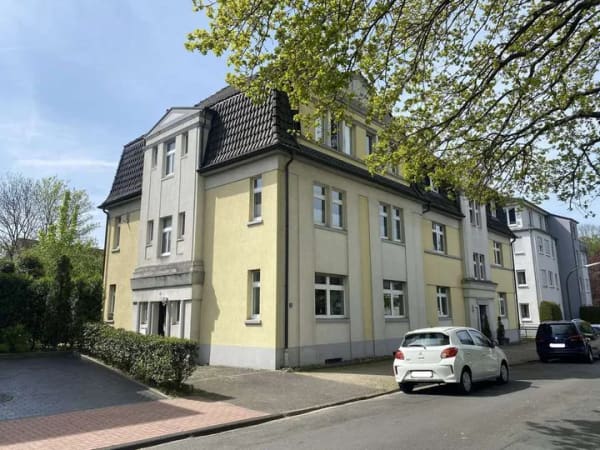 Immobilie in Dorsten - Vermietetes Dreifamilienhaus mit Ausbaupotenzial und separatem Gartengrundstück im Marienviertel! - Bild 0