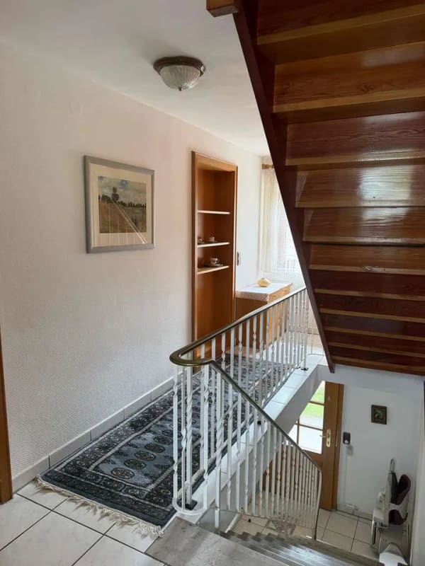 Immobilie in Elztal - Großzügiges Wohnhaus mit Garten – viel Raum für Familie und individuelle Wohnideen - Bild 4