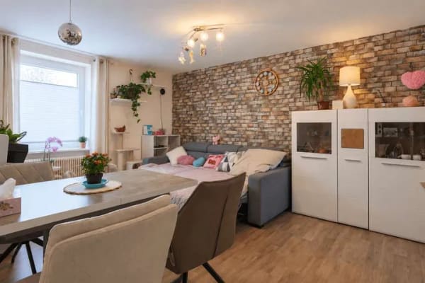 Immobilie in St. Georgen im Schwarzwald - Vermietete 3-Zimmer-Wohnung mit attraktivem Renditepotenzial - Bild 2