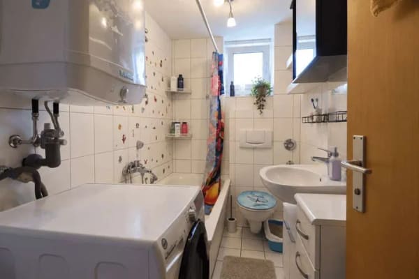 Immobilie in St. Georgen im Schwarzwald - Vermietete 3-Zimmer-Wohnung mit attraktivem Renditepotenzial - Bild 4