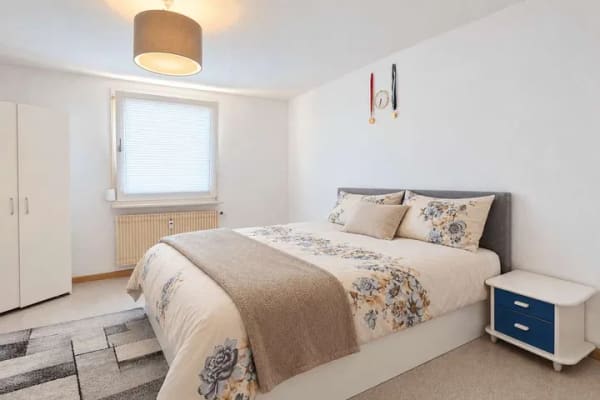 Immobilie in St. Georgen im Schwarzwald - Vermietete 3-Zimmer-Wohnung mit Staffelmiete und klarer Ertragsperspektive - Bild 0