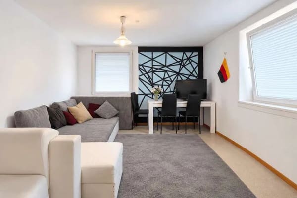 Immobilie in St. Georgen im Schwarzwald - Vermietete 3-Zimmer-Wohnung mit Staffelmiete und klarer Ertragsperspektive - Bild 2