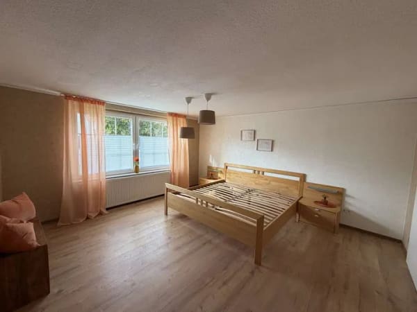 Immobilie in Herzberg am Harz - Drei Wohneinheiten, zwei Häuser, ein Preis – Ihre Chance in Pöhlde - Bild 4