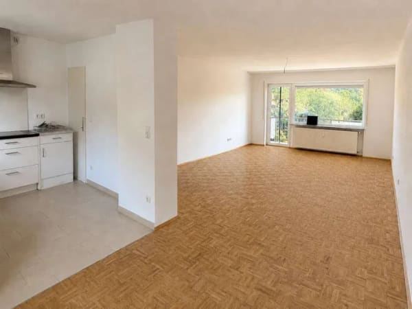 Immobilie in Bad Soden - *4-FH davon 3 Wgh. sofort beziehbar - schöner Fernblick - DG vermietet* - Bild 4