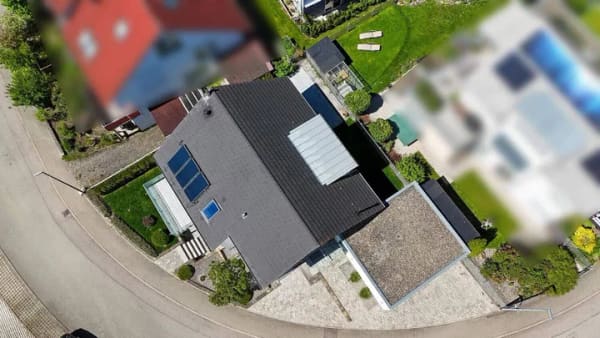 Immobilie in Ammerbuch - Modern, gepflegt, vielseitig - Naturnahes Wohnen mit Einliegerwohnung - Bild 1
