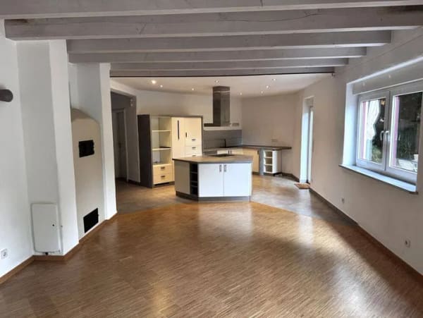 Immobilie in Großheirath - Ein Familienparadies im südlichen Landkreis! Großzügiges Einfamilienhaus in Großheirath - Bild 3