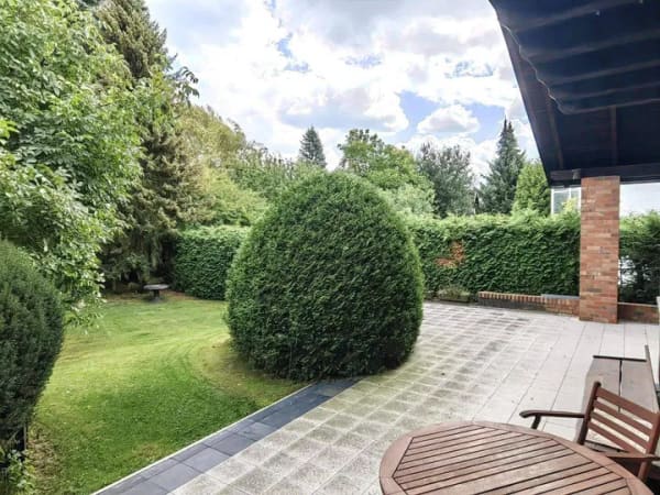 Immobilie in Woltersdorf - Repräsentative Landhausvilla auf großem Grundstück  - Bild 3