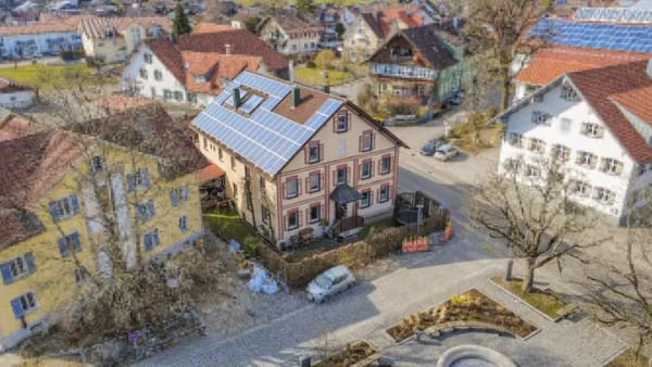 Immobilie in Argenbühl - Großzügiges Zweifamilienhaus mit Entwicklungspotenzial im Allgäu - Bild 2