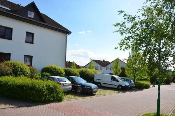 Immobilie in Teutschenthal - Langenbogen: Tolle  1-Zi.-Wohnung mit Loggia und EBK - Bild 2