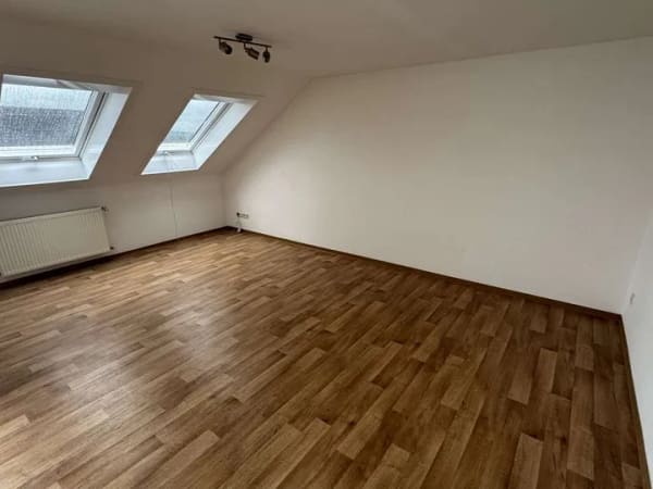 Immobilie in Teutschenthal - Langenbogen: Tolle  1-Zi.-Wohnung mit Loggia und EBK - Bild 4