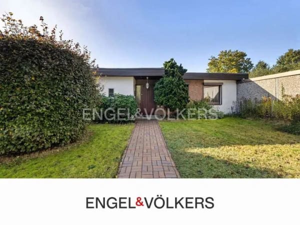Immobilie in Henstedt-Ulzburg - Einsteigen & Durchstarten: Ihr Sanierungsobjekt nahe der AKN - Bild 0