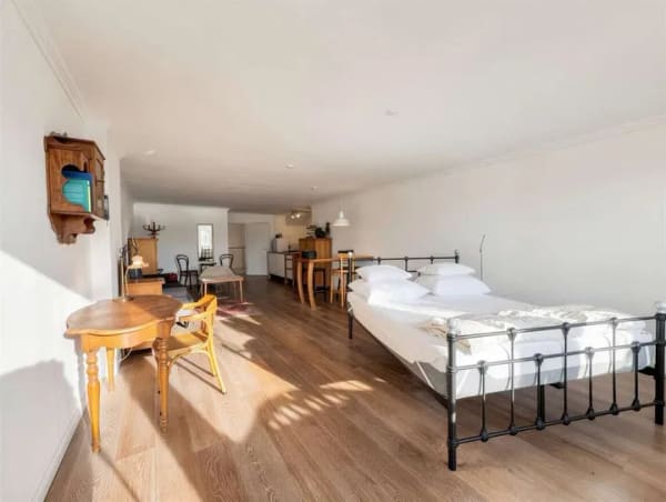 Immobilie in Breitbrunn am Chiemsee - Ihr Zuhause mit Chiemsee-Blick – Erdgeschosswohnung in Bestlage - Bild 2