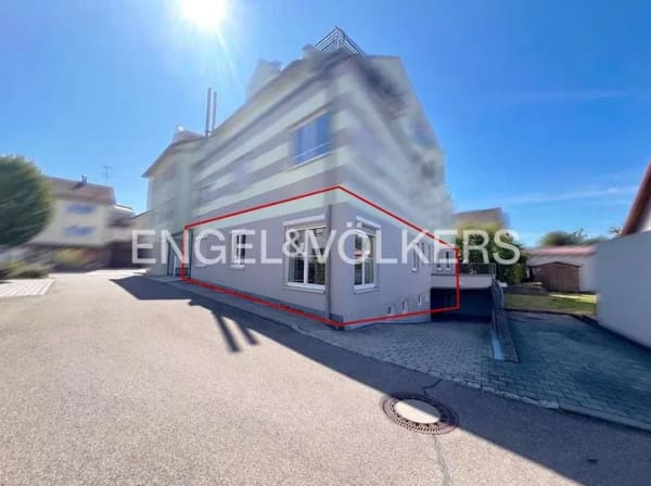 Immobilie in Hüttlingen - Viel Fläche, viele Möglichkeiten, beste Lage – attraktive Gewerbeeinheit im Zentrum von Hüttlingen - Bild 2