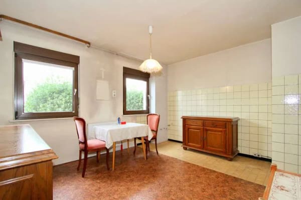 Immobilie in Bietigheim - Provisionsfrei: Freistehendes 1-2 Familienhaus mit Doppelgarage in Bietigheim! - Bild 2